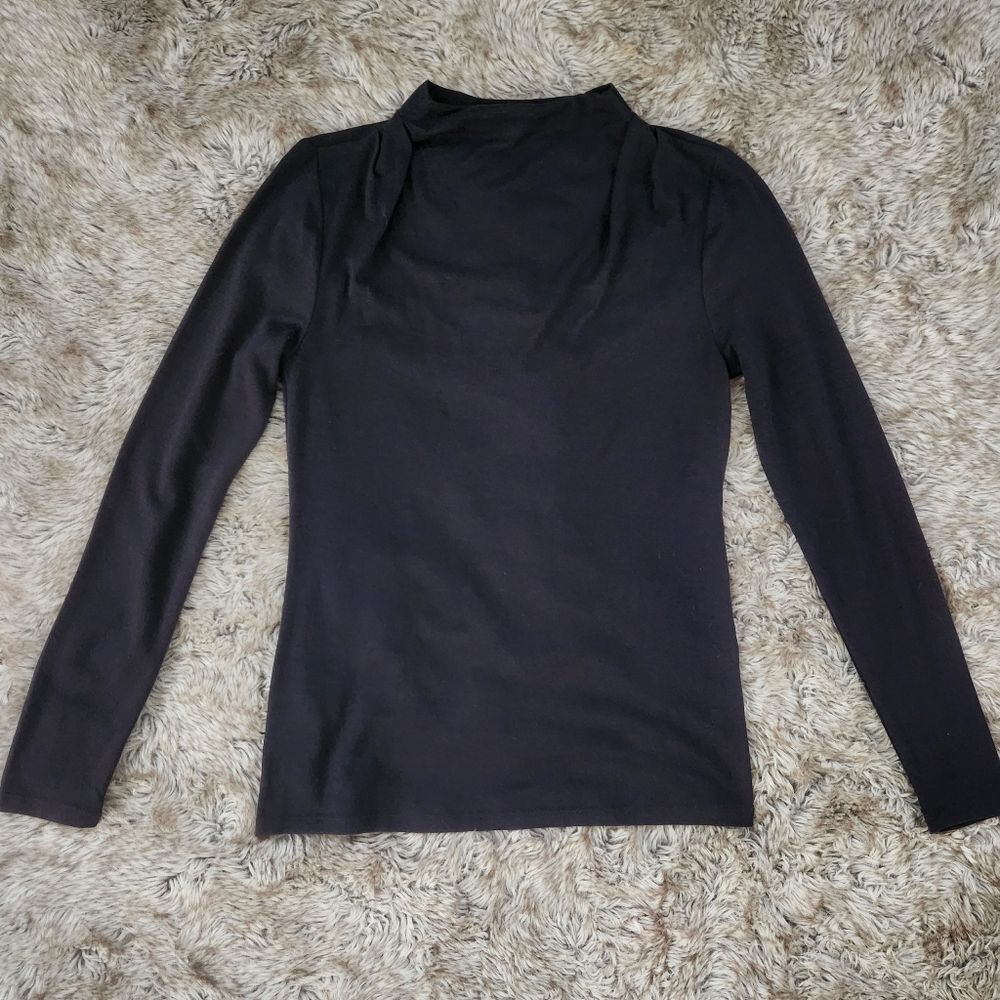 Ann Taylor Draped Mock Neck Top Long Sleeve Front Shoulder Pleats Size Small